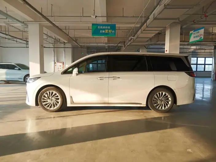 VOYAH Dreamer PHEV 2024 Model Ultra-long Endurance Premium Edition