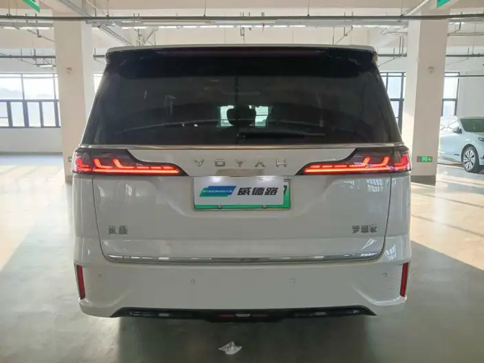 VOYAH Dreamer PHEV 2024 Model Ultra-long Endurance Premium Edition – фото 5