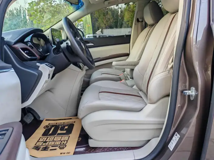 Buick GL8 2023 Model Business class 2.0T Comfort Model – фото 9