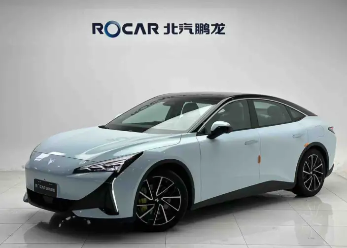 Arcfox α-S 5 2024 Model 560MAX 185kW