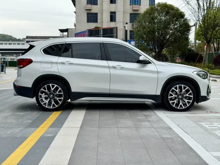 BMW X1 2022 Model Facelift xDrive25Li Exclusive Model – фото 8