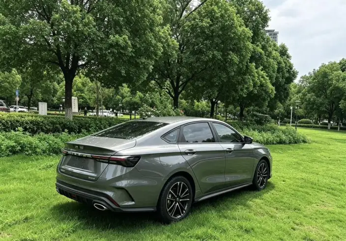 Geely Binrui 2024 Model Geely Binrui COOL 1.5T DCT Champion Edition – фото 5