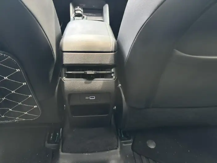 Geely Binrui 2024 Model Geely Binrui COOL 1.5T DCT Champion Edition – фото 7