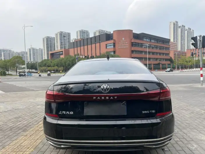 Volkswagen Passat 2024 Model 380TSI Deluxe Edition – фото 5