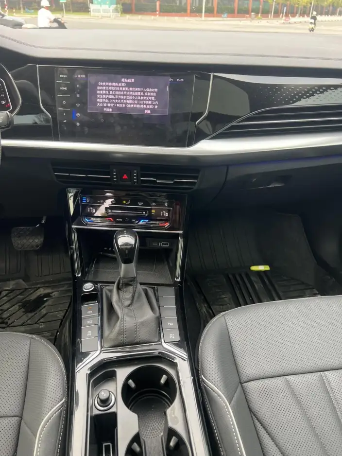Volkswagen Passat 2024 Model 380TSI Deluxe Edition – фото 10