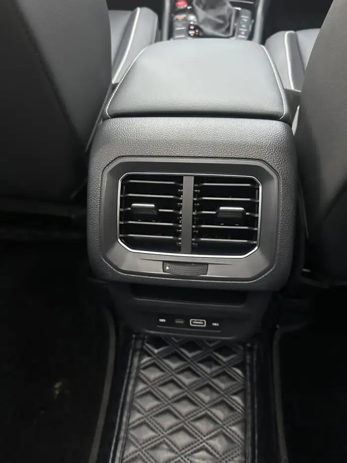Volkswagen Tiguan L 2024 Model 330TSI 2WD R-Line Enjoy the version more – фото 9