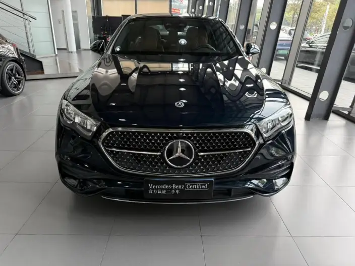 Mercedes-Benz E-Class 2024 Model E 260 L Sports sedan – фото 2