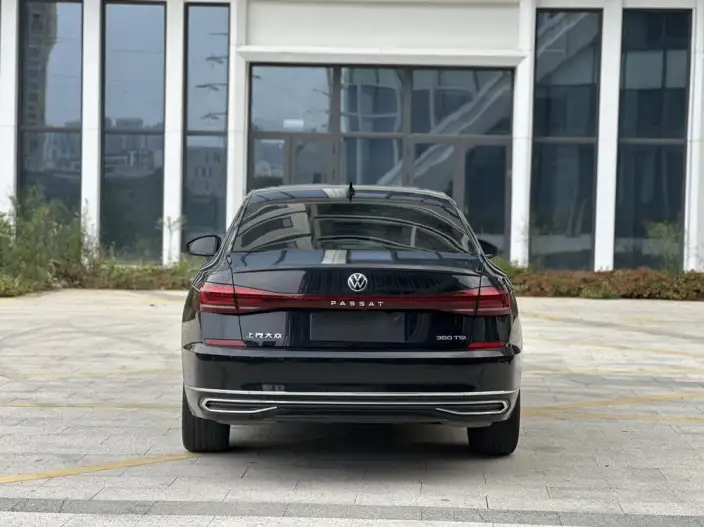 Volkswagen Passat 2024 Model 380TSI Deluxe Edition – фото 5