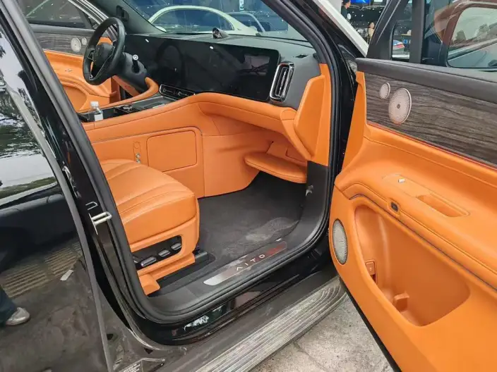 Aito M9 2024 Model EV Ultra VI seat Edition – фото 9