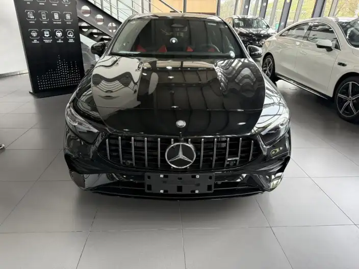 Mercedes-Benz A-Class AMG Imported 2025 Model Facelift AMG A 35 4MATIC – фото 2