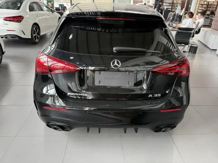 Mercedes-Benz A-Class AMG Imported 2025 Model Facelift AMG A 35 4MATIC – фото 4
