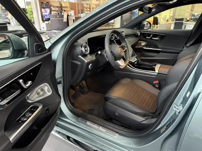 Mercedes-Benz C-Class 2026 Model C 260 L Sports sedan – фото 6