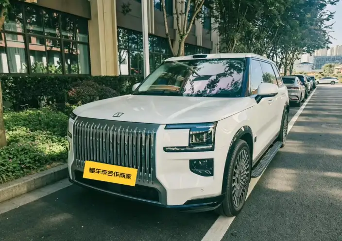 ZEEKR 9X 2025 Model Hyper Edition 70kWh VI seat