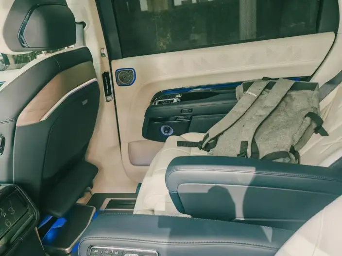 ZEEKR 9X 2025 Model Hyper Edition 70kWh VI seat – фото 7