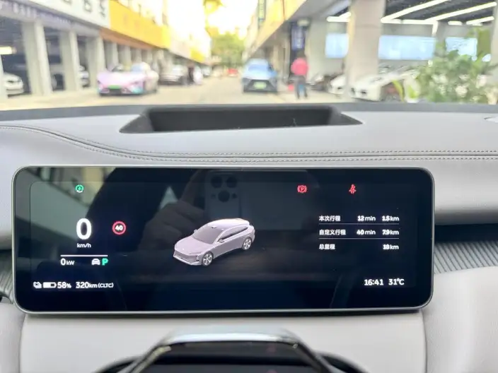NIO ET5T 2026 Model 75kWh – фото 6