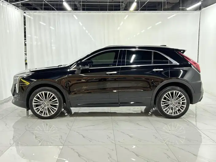 Cadillac XT4 2024 Model 28T 2WD Noble Model