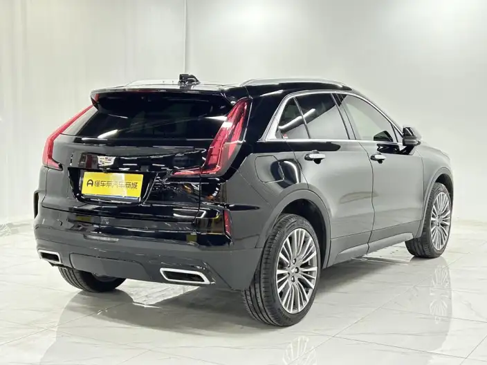 Cadillac XT4 2024 Model 28T 2WD Noble Model – фото 7