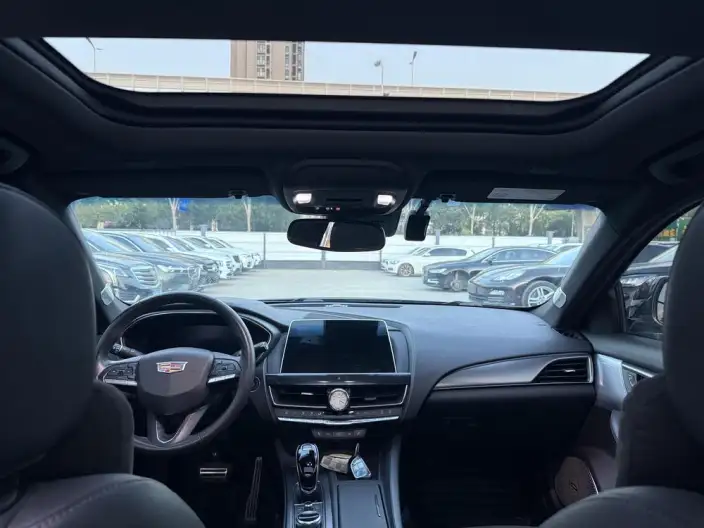 Cadillac CT5 2022 Model 28T Noble Model – фото 5