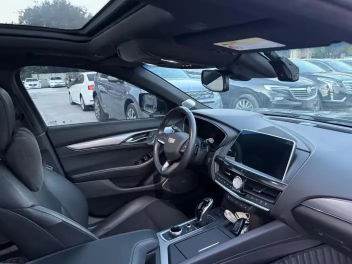 Cadillac CT5 2022 Model 28T Noble Model – фото 6