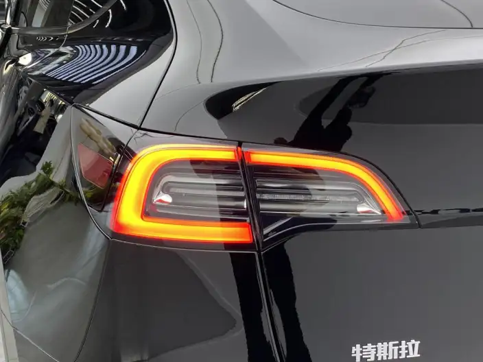 Model Y 2023 Model Rear-wheel drive version – фото 7