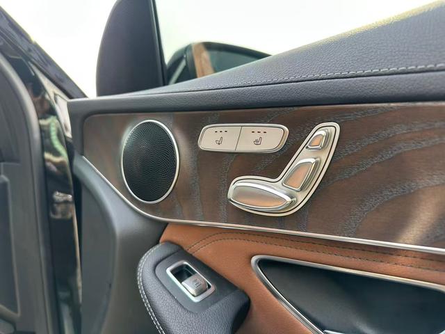 Mercedes-Benz GLC 2016 модификация GLC 300 4MATIC Luxury – фото 10