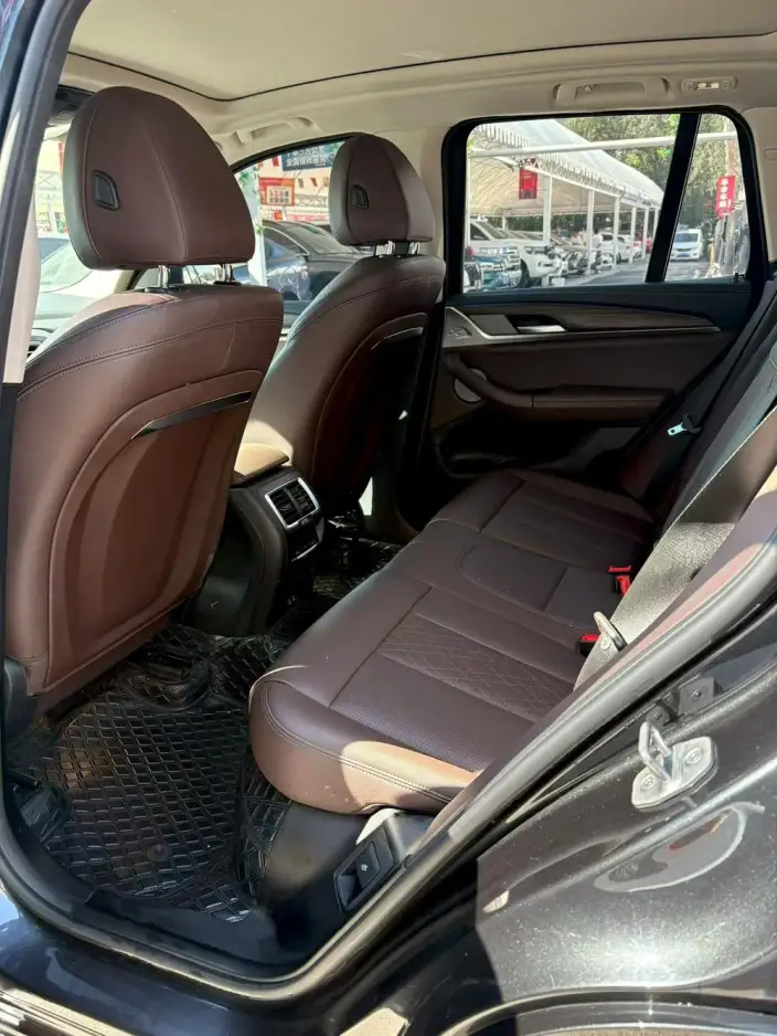 BMW X3 2022 Model Facelift II xDrive30i Leading Model M Night Set – фото 9