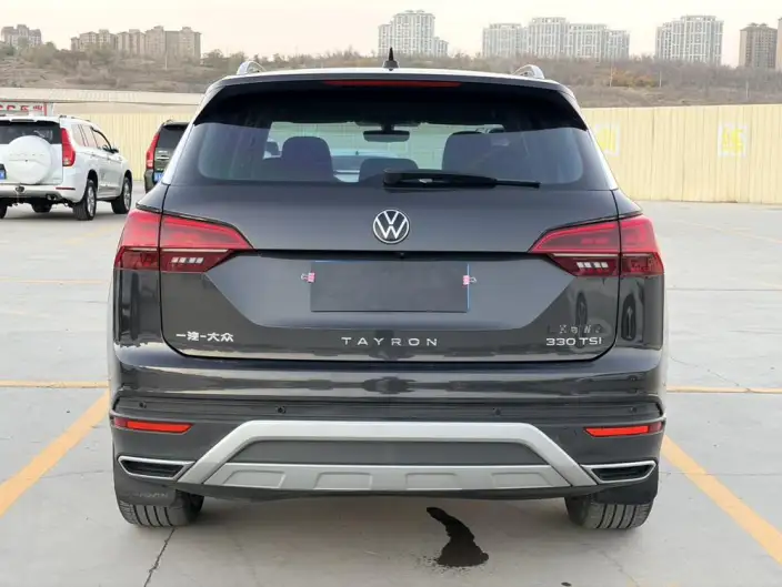 Volkswagen Tayron 2022 Model 330TSI 2WD Luxury Zhilian Edition – фото 5
