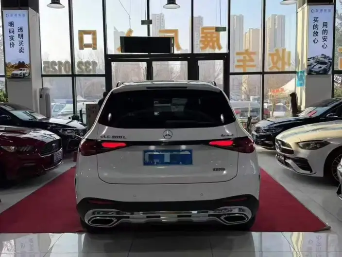 Mercedes-Benz GLC 2023 Model Facelift GLC 300 L 4MATIC Dynamic Model 7 seat – фото 5