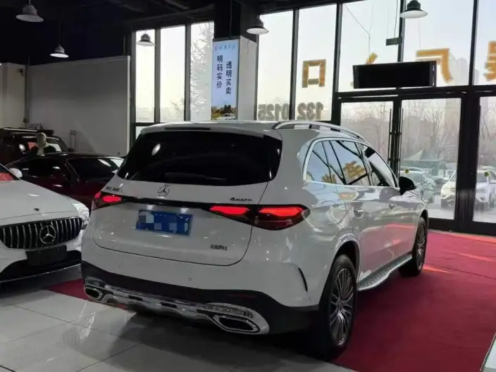 Mercedes-Benz GLC 2023 Model Facelift GLC 300 L 4MATIC Dynamic Model 7 seat – фото 6