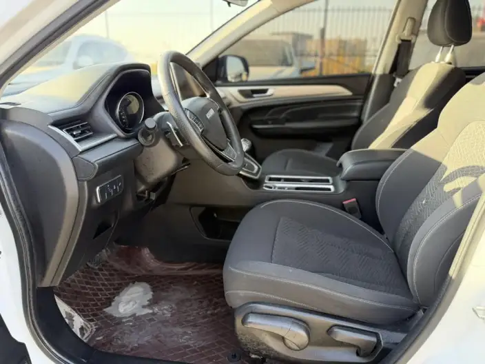 Haval M6 2023 Model PLUS 1.5T DCT Elite Smart Connect Model – фото 8