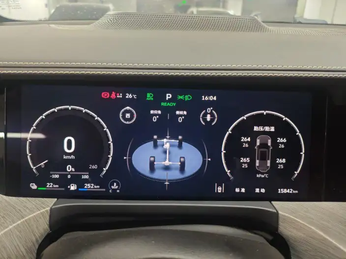 Tank 500 Hi4-T 2026 Model Hi4-T Smart Edition – фото 5