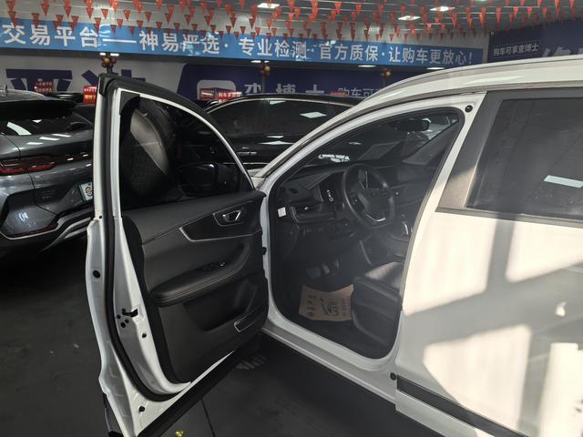 Chery Tiggo 8 2024 Pride 230TCI Automatic Premier 7-Seater – фото 8