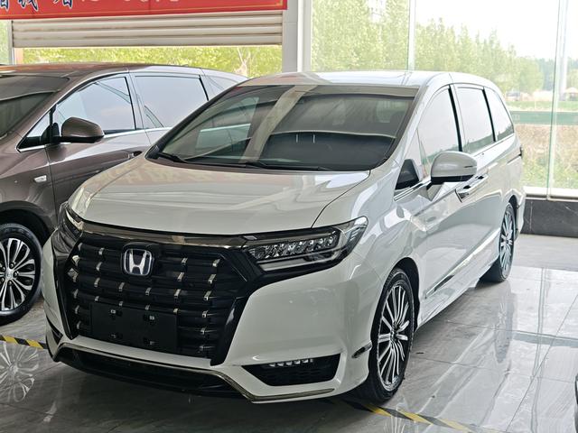 Honda Elysion 2022 2.0L Hybrid Luxury – фото 1