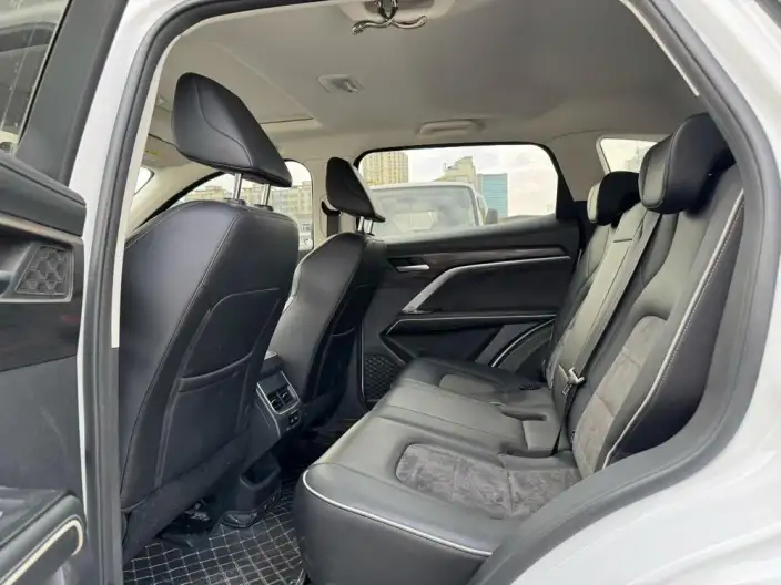 Haval H6 2023 Model Guo Trendy Edition 1.5T Automatic Urban Edition – фото 9