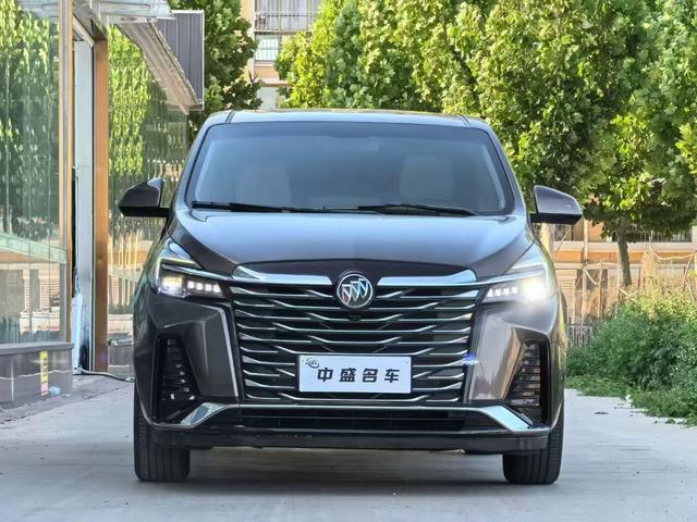 Buick GL8 2023 Land Business 2.0T Luxury – фото 2