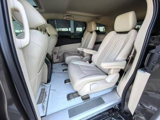 Buick GL8 2023 Land Business 2.0T Luxury – фото 7