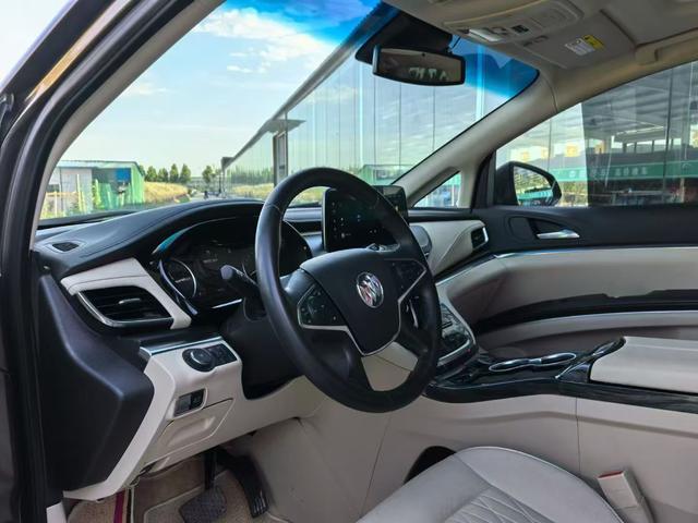 Buick GL8 2023 Land Business 2.0T Luxury – фото 9