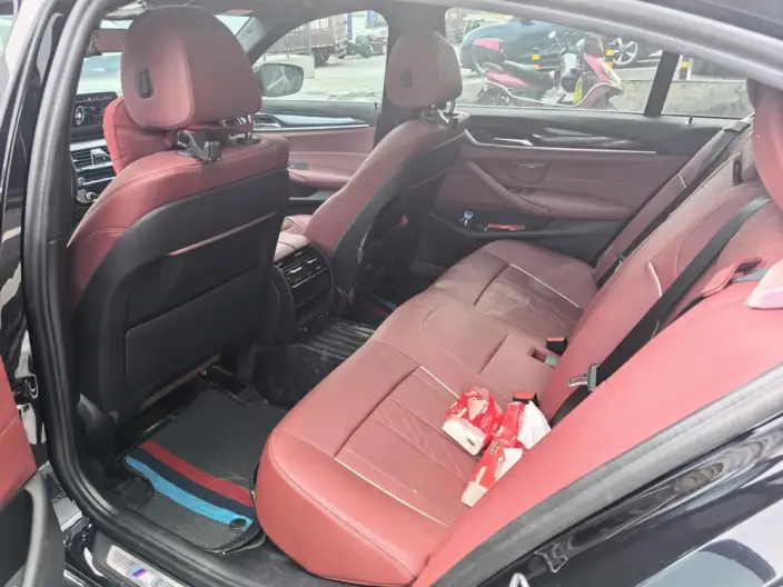 BMW 5 Series PHEV 2022 Model Facelift II 535Le M Sports Set – фото 9