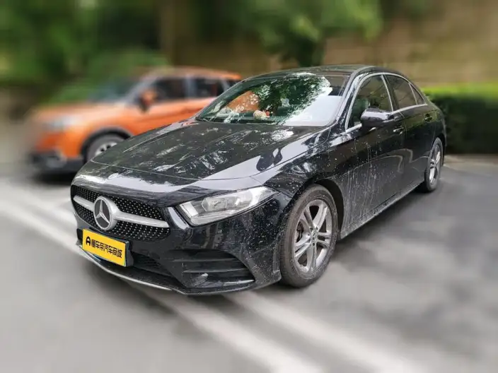Mercedes-Benz A-class 2022 Model Facelift A 180 L Sports sedan