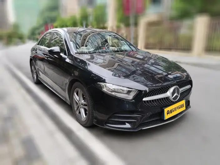 Mercedes-Benz A-class 2022 Model Facelift A 180 L Sports sedan