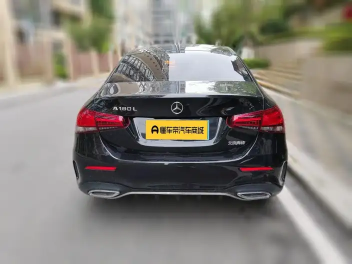 Mercedes-Benz A-class 2022 Model Facelift A 180 L Sports sedan – фото 5