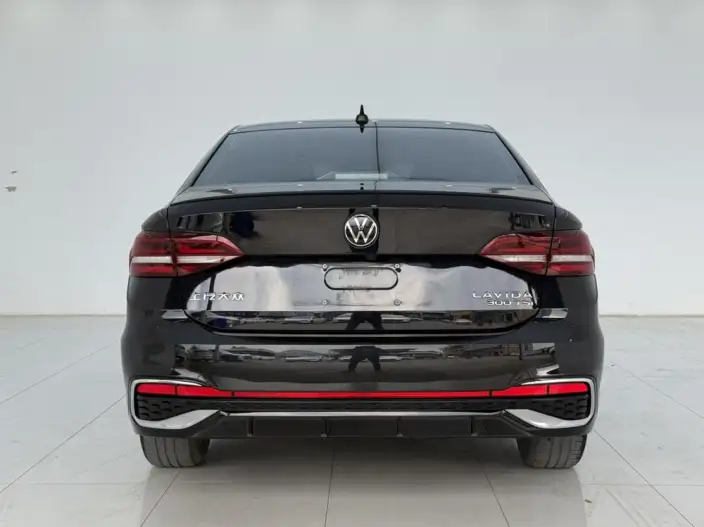 Volkswagen Lavida 2024 Model 300TSI DSG Starry Sky Leading Edition – фото 5
