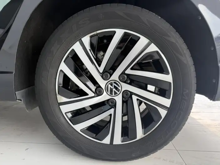 Volkswagen Lavida 2024 Model 300TSI DSG Starry Sky Leading Edition – фото 7