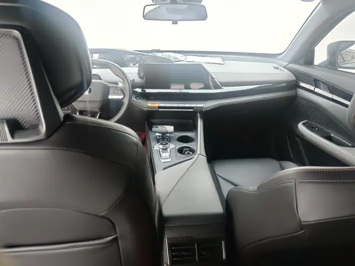 Changan UNI-V 2022 Model 1.5T Noble Model – фото 8