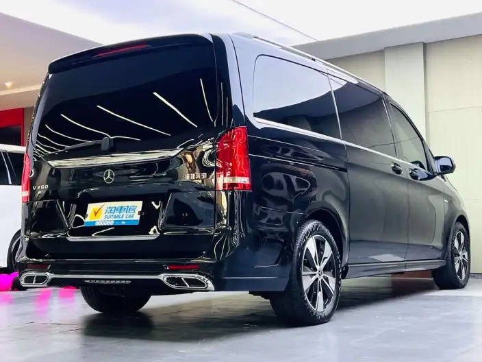 Mercedes-Benz V-Class 2021 Model V 260 Premium Edition – фото 6
