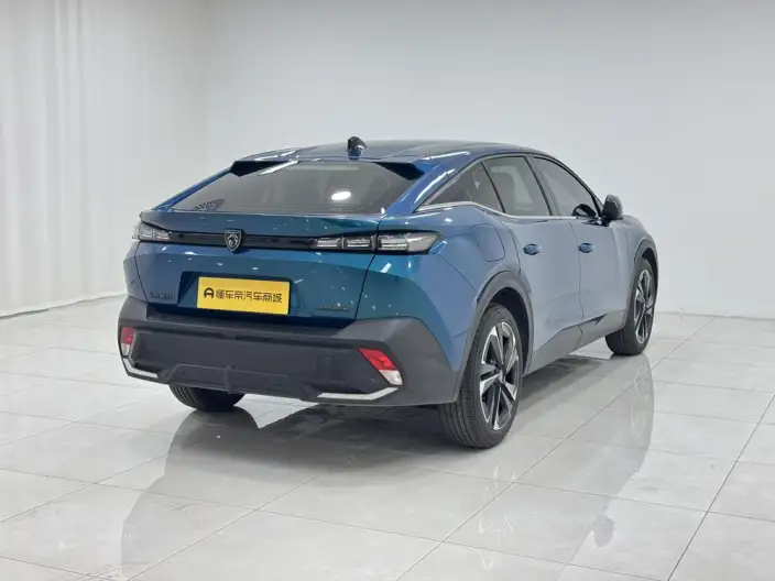 PEUGEOT 408X 2023 Model 1.6T Charm Edition – фото 7
