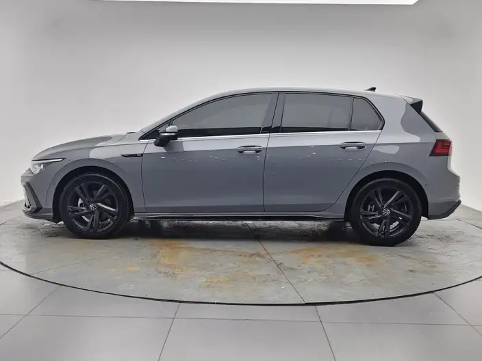 Volkswagen Golf 2021 Model 280TSI DSG R-Line