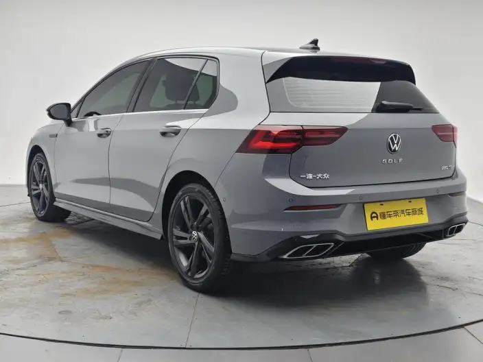 Volkswagen Golf 2021 Model 280TSI DSG R-Line – фото 5