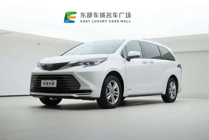 Toyota Sienna 2021 Model 2.5L Hybrid Supreme Edition