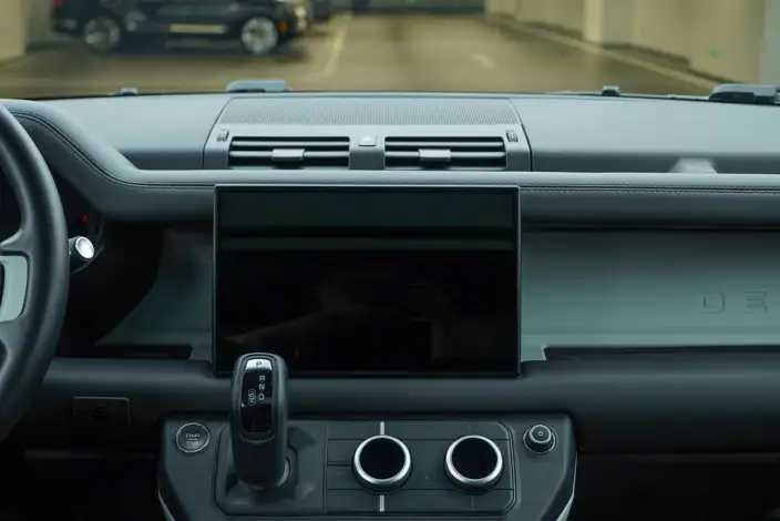 Land Rover Defender 2023 Model Facelift 110 P400 X-Dynamic HSE – фото 8